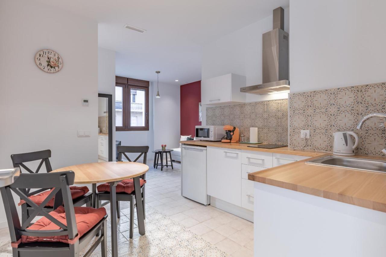 ולנסיה Modern Apartment Close To City Centre מראה חיצוני תמונה
