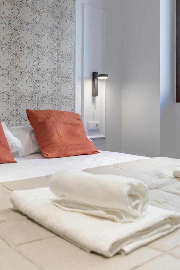ולנסיה Modern Apartment Close To City Centre מראה חיצוני תמונה
